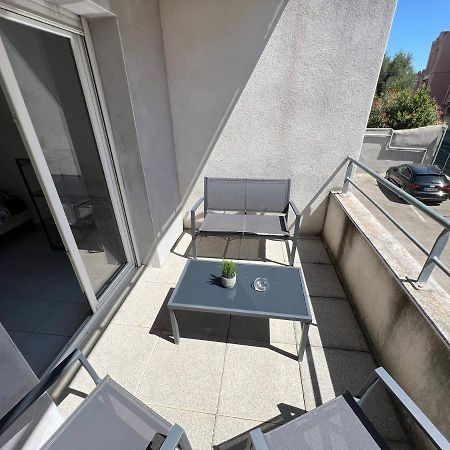 Studio Le 2, Free Parking, Free Wifi, Transports Leilighet Nîmes Eksteriør bilde